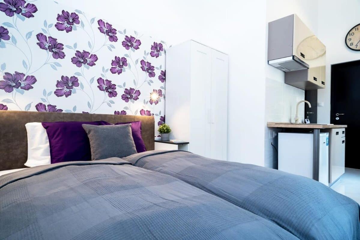 Modern Intimate Studio In The Center Budapest Esterno foto